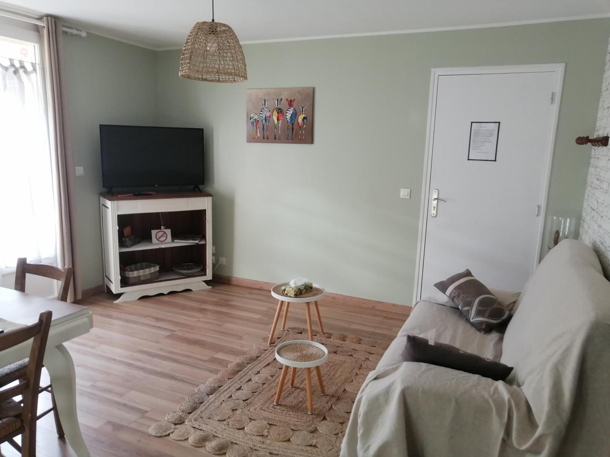 La Maison De 6Fran Appartement 2 Chaleureux Et Calme Ambiance Familiale Valros Ngoại thất bức ảnh